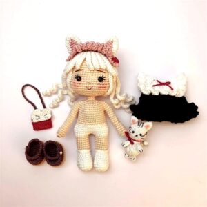 Receita Boneca Troca de Roupa Amigurumi