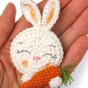Receita Broche Coelho Amigurumi