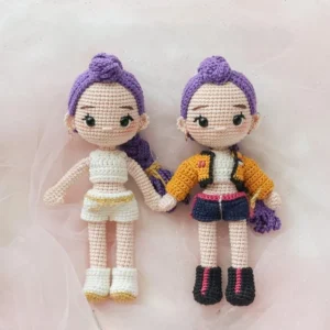 Traducao-Boneca-k-pop-amigurumi